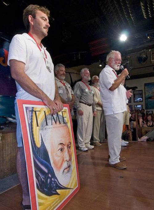 Фестиваль двойников Хемингуэя