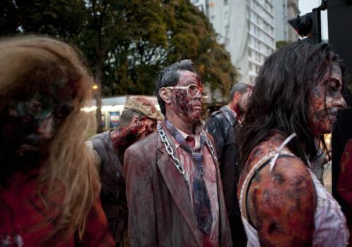 Зомби-парады прошли в 26-ти городах мира