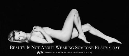 Знаменитости защищают животных телом