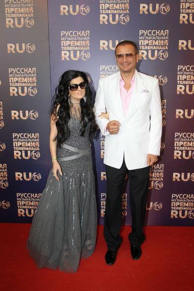 Потап променял Настю на Собчак, а Ксении целовал ноги Джугурда