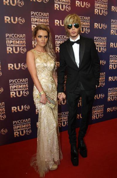 Потап променял Настю на Собчак, а Ксении целовал ноги Джугурда