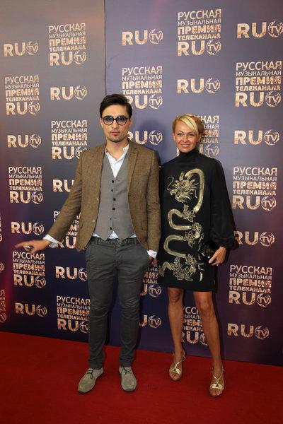 Потап променял Настю на Собчак, а Ксении целовал ноги Джугурда