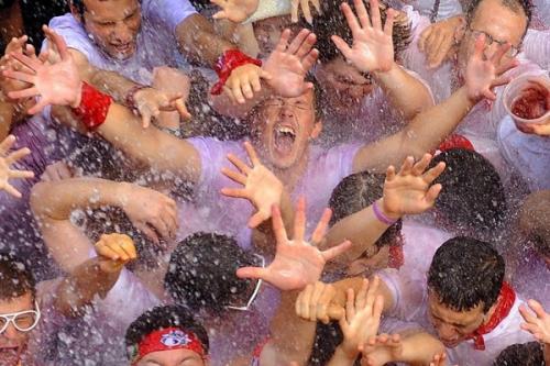 Испанцы утопили город в крови и вине…