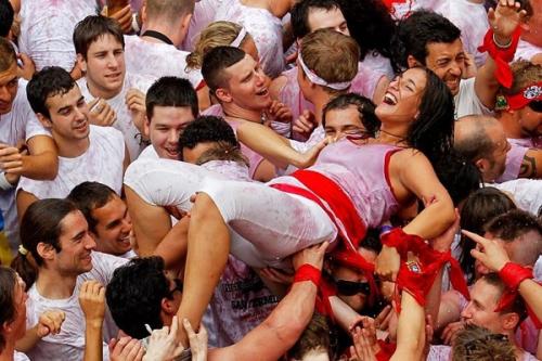 Испанцы утопили город в крови и вине…