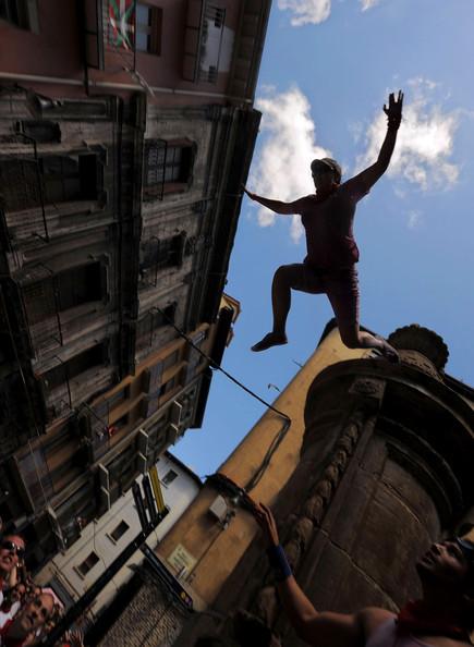 Испанцы утопили город в крови и вине…