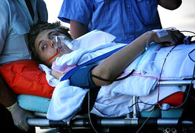 Выжившие после встречи с акулой: реальные фотосвидетельства