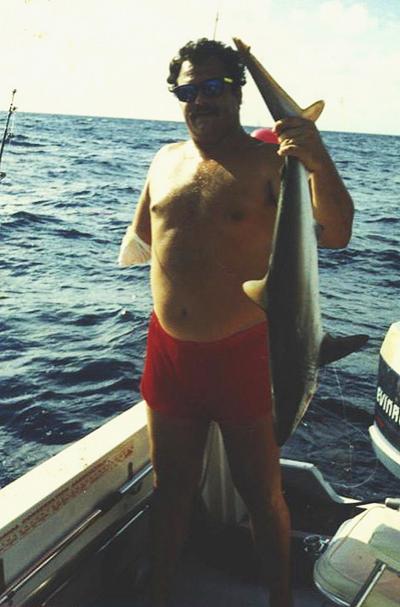 Выжившие после встречи с акулой: реальные фотосвидетельства