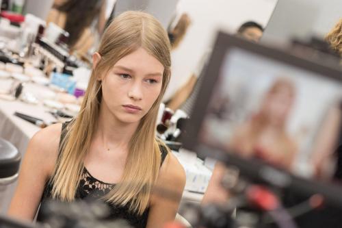 Русская Рапунцель и sex-дворник: простые люди, покорившие Сеть