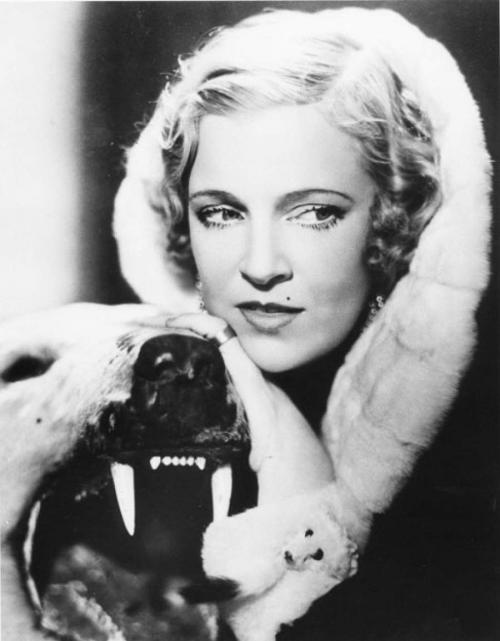 Знаменитости, которые добились славы, уехав из России