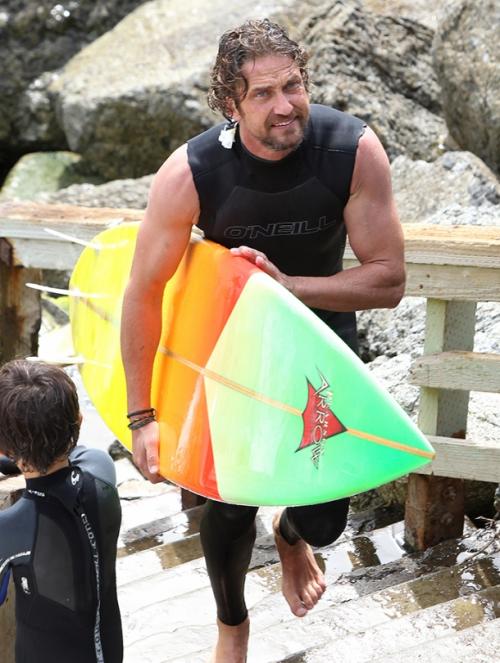 Секс-символы выбрались на пляж