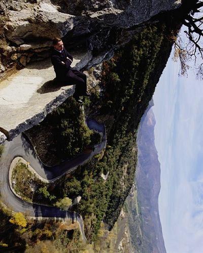 Без фотомонтажа и… гравитации