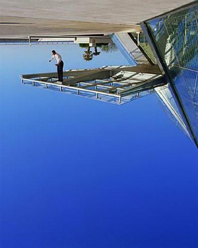 Без фотомонтажа и… гравитации