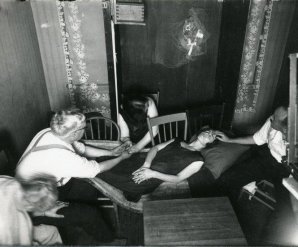 До мурашек: пугающие фото со спиритических сеансов прошлого