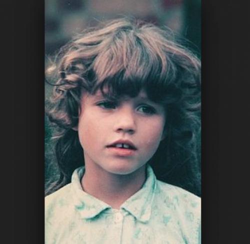 Как выглядели известные супермодели в детстве и юности