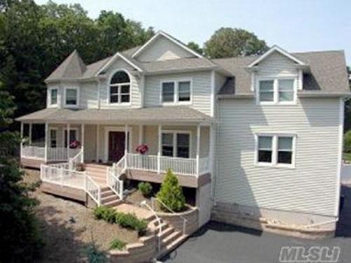 У рэппера 50 cent "подозрительно" сгорел особняк