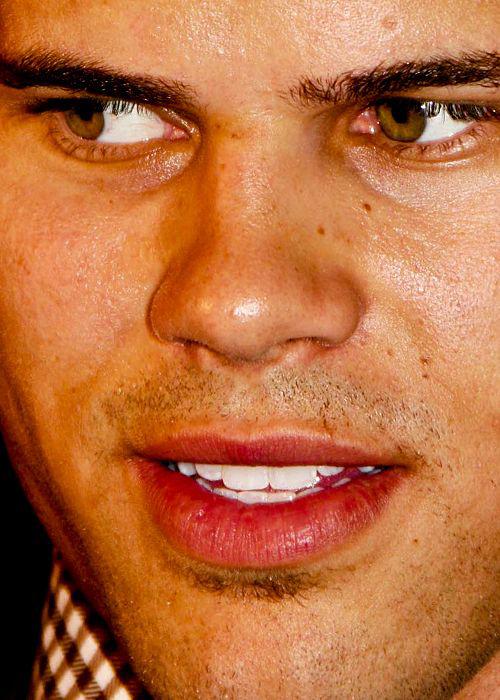 Звездные лица очень крупным планом. Часть 2