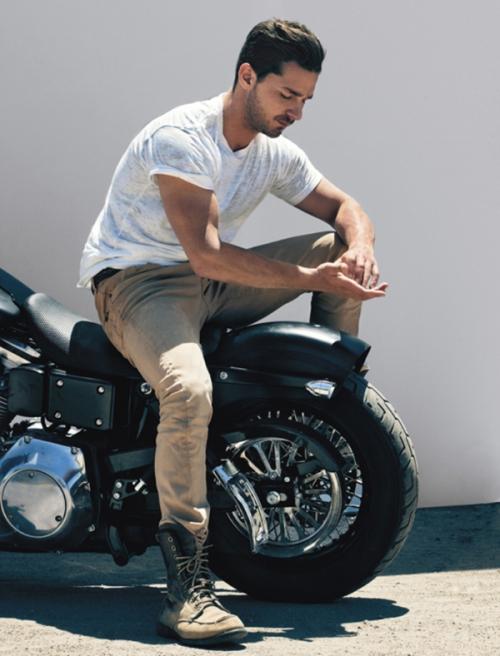 Самые "горячие" холостяки Голливуда