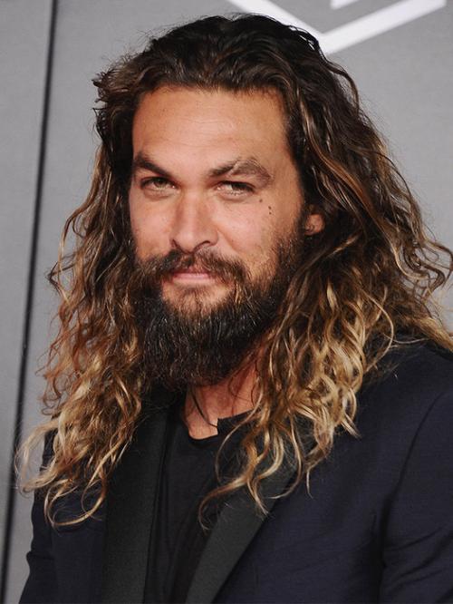 Что написано в паспортах звезд