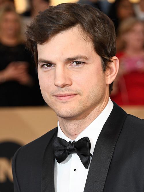 Что написано в паспортах звезд