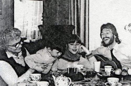 Редкие семейные фото советских звезд