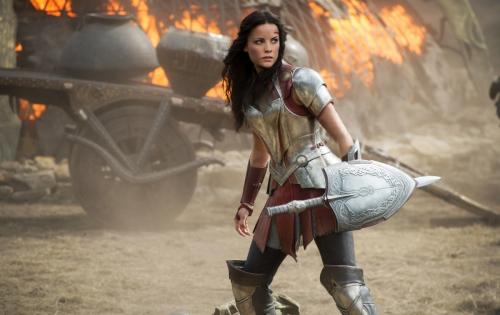 Актеры, которые чуть не погибли на съемочной площадке