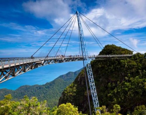 10 захватывающих дух мостов со всего мира