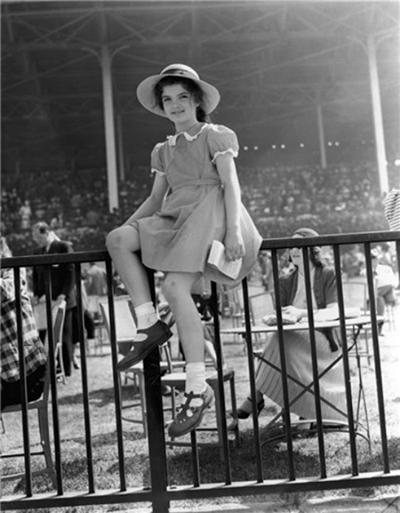 Редкие фотографии всемирно известных звезд. Часть 31