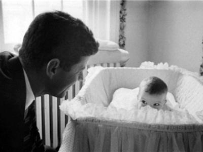 Редкие фотографии всемирно известных звезд. Часть 31