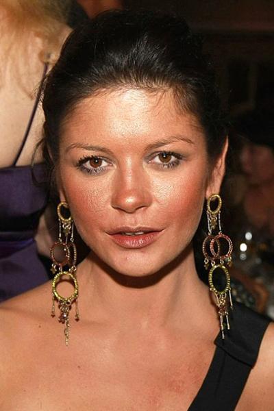 Неудачные звездные эксперименты с автозагаром