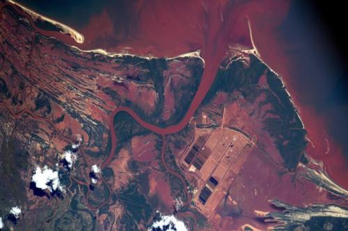 10 впечатляющих фото Земли с борта МКС