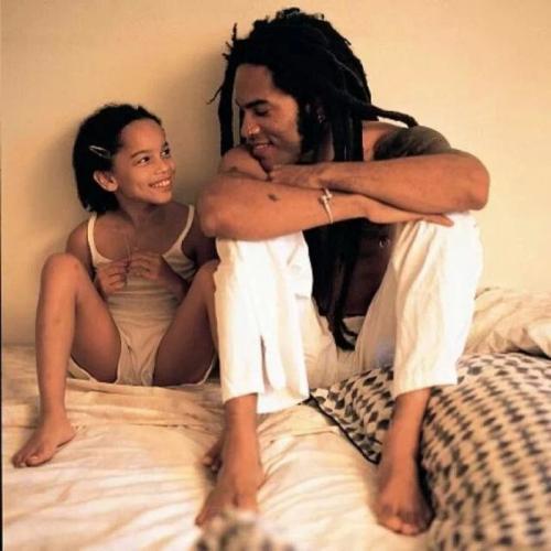 Папы-герои: знаменитые отцы-одиночки