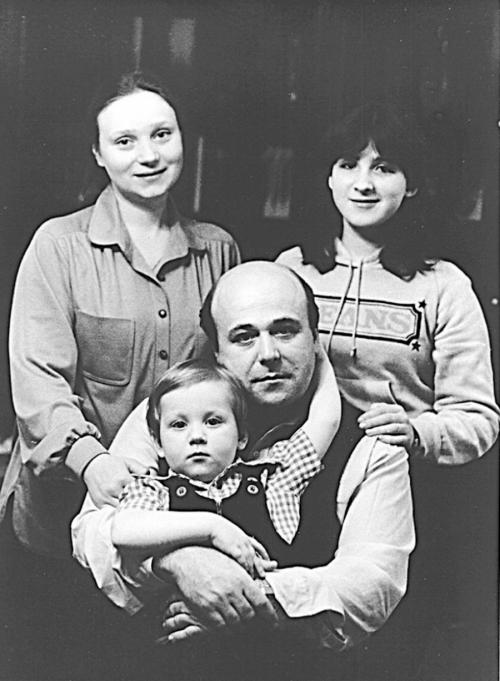 Папы-герои: знаменитые отцы-одиночки