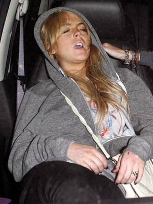 Пьяные знаменитости, застигнутые врасплох папарацци