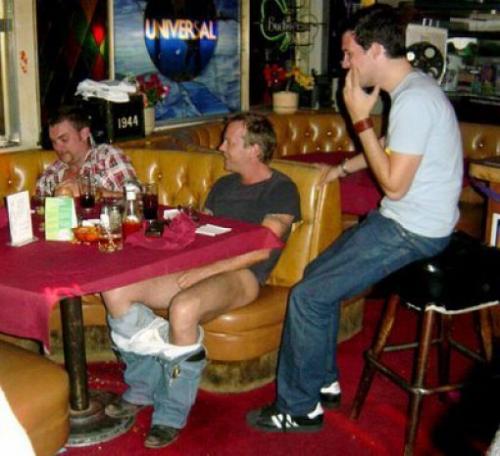 Пьяные знаменитости, застигнутые врасплох папарацци