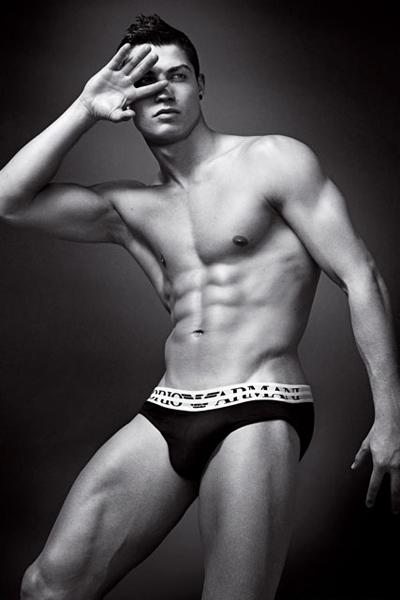 Криштиану Роналду, раздевшись, пошел по стопам Бекхэма