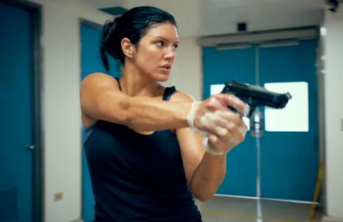 Женщины-бойцы MMA на ринге и в обычной жизни