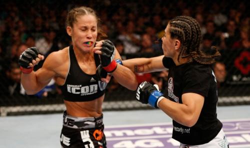 Женщины-бойцы MMA на ринге и в обычной жизни