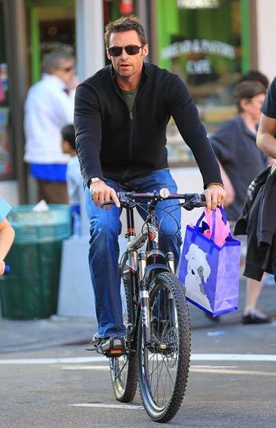 Звезды на велосипедах