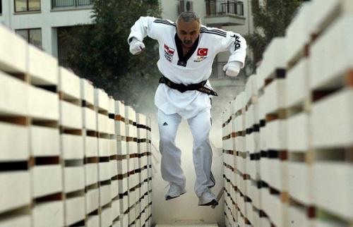 Мир охватила мания ставить рекорды Гиннесcа