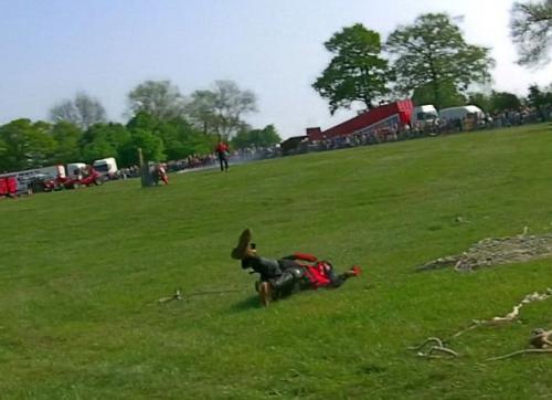15 экстремалов, погибших во время выполнения трюков