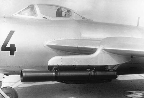 Выпасть из самолета и выжить: самые невероятные случаи спасения в воздухе