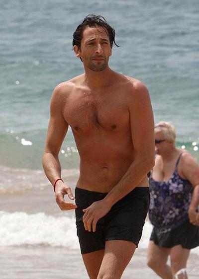 Лауреат "Оскара" предался страсти с подругой на Гавайях