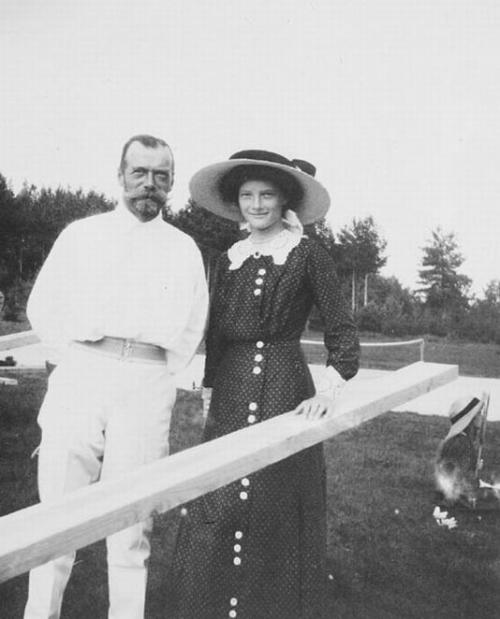 Редкие фотографии юных знаменитостей. Часть 16