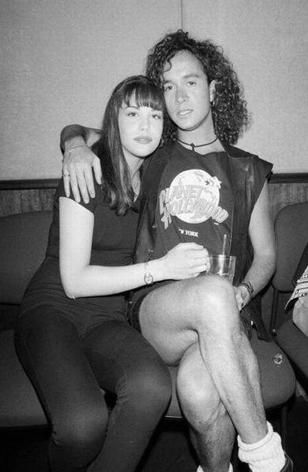 Редкие фотографии юных знаменитостей. Часть 16