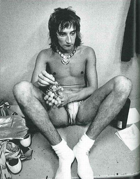 Редкие фотографии юных знаменитостей. Часть 16