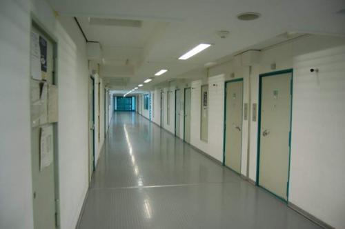 Как выглядят самые шикарные тюрьмы в разных странах мира