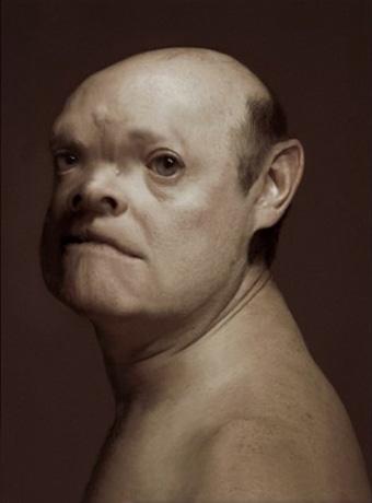 Фотопроект Manimals: зловещие портреты из Китайского календаря