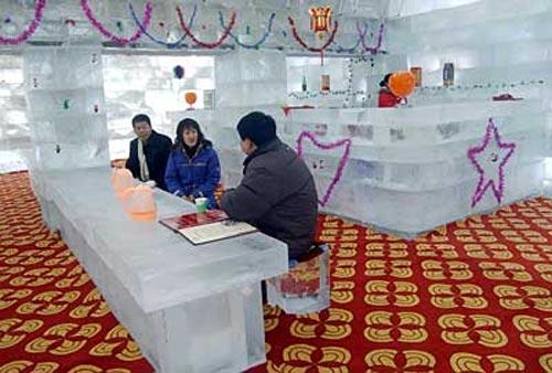 Рестораны в которых не обязательно есть