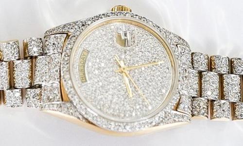 Какие часы выбирали самые известные гангстеры в мире?