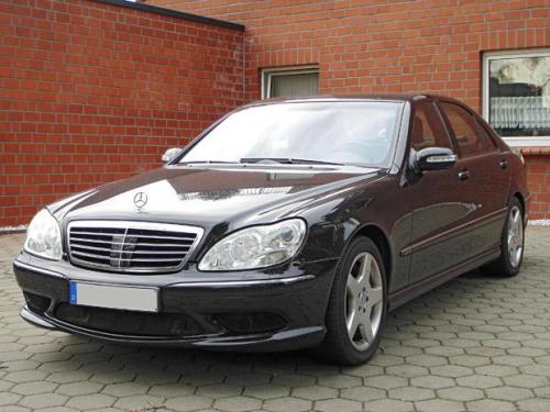 Личные автомобили политической элиты РФ